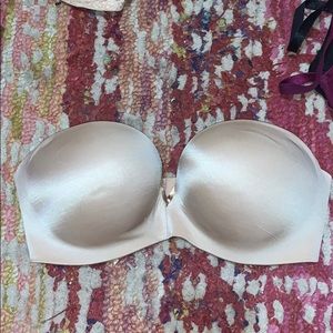 36C Victoria Secret bombshell strapless bra